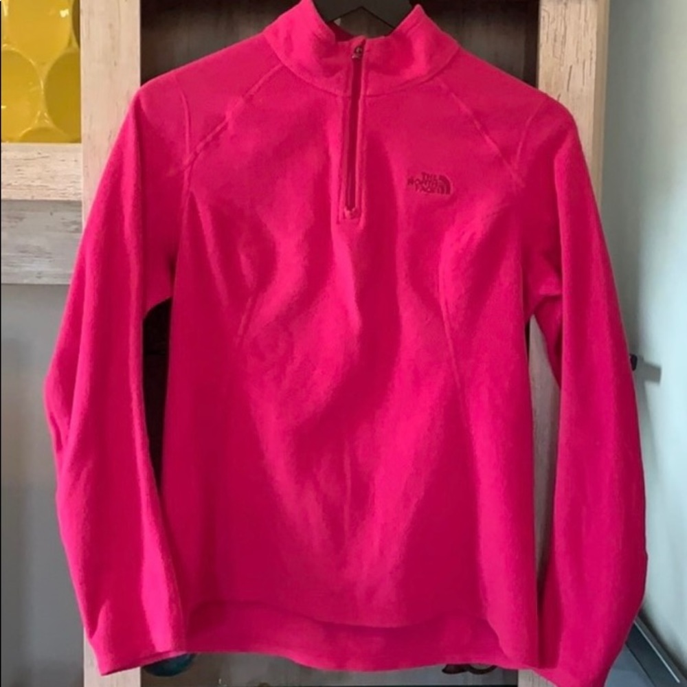 North face pullover